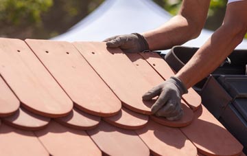 Lenwade roof tile contractors